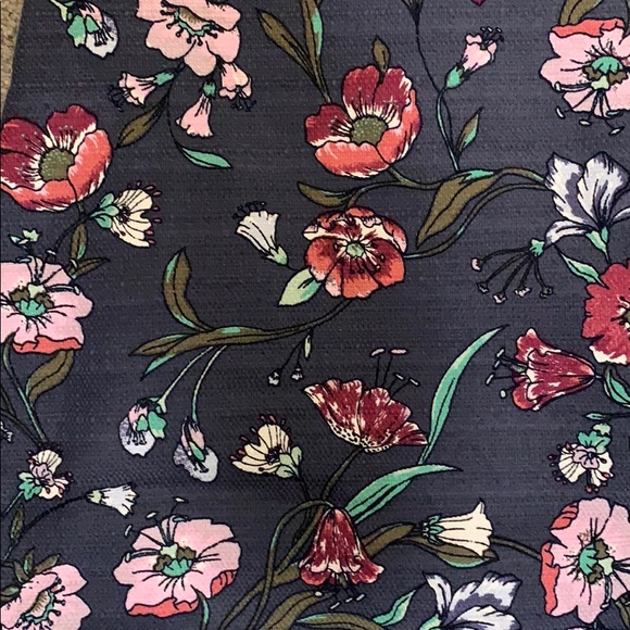 Floral pencil skirt LOFT - Picture 2 of 3